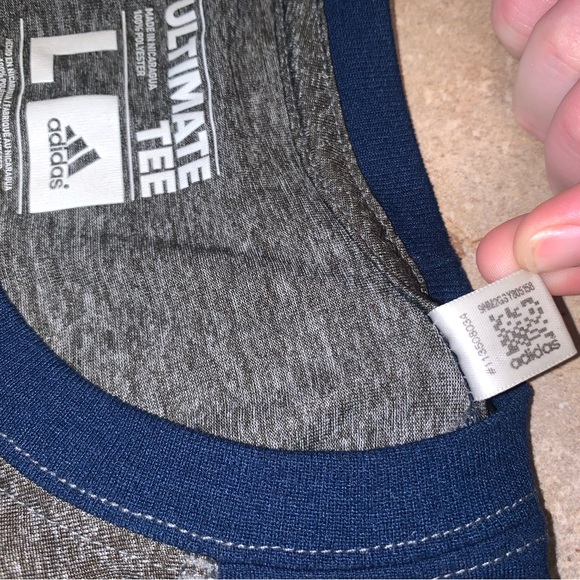 Adidas LA Galaxy This Is LA Athletic MLS Soccer Tee Mens Size L Gray and Navy - Picture 6 of 10